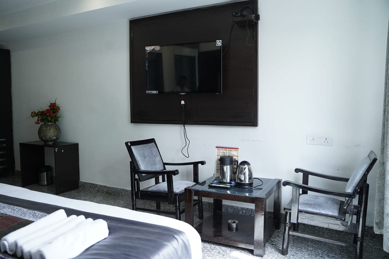 Best Hotels in Paharganj New Delhi - Hotel Anand Empire