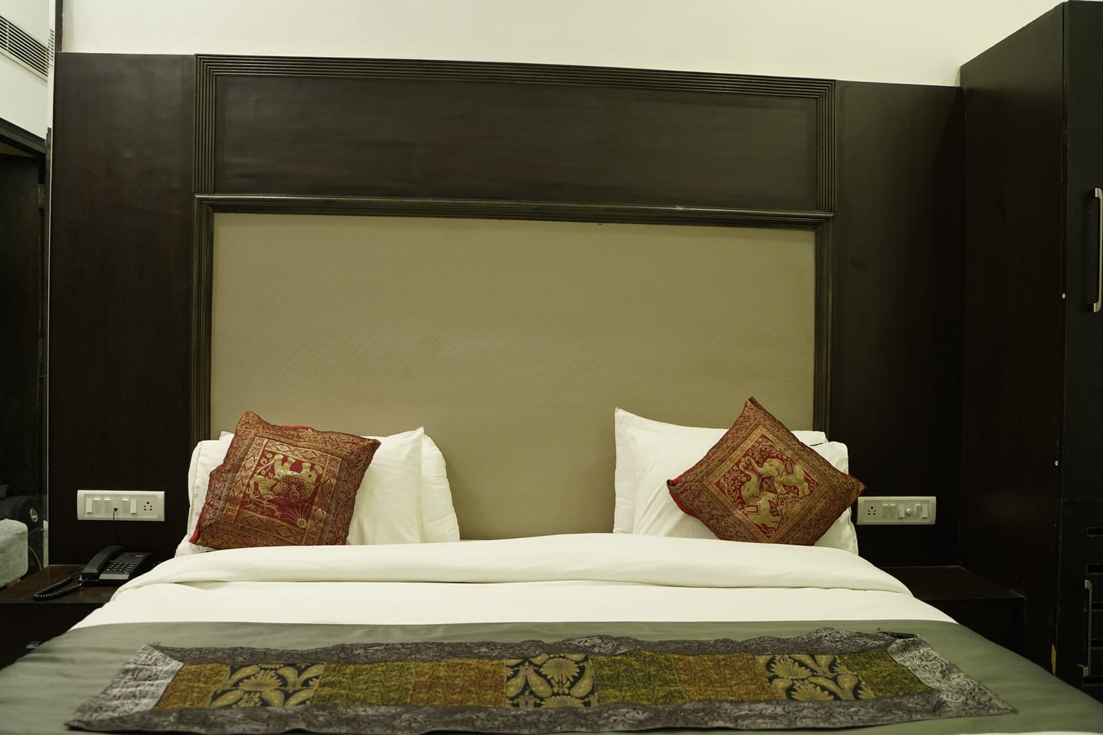 Hotel Anand Empire - Best Hotel in Paharganj